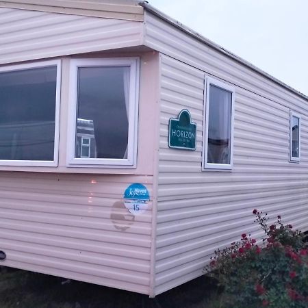 Seascape - Blue Dolphin Holiday Park Gristhorpe Exteriör bild